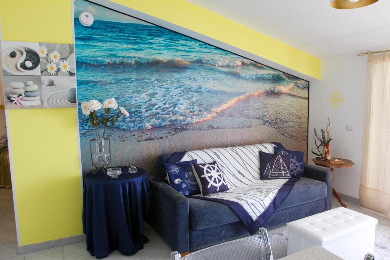 La Mansarda Apartment Marina di Gioiosa Ionica Luaran gambar