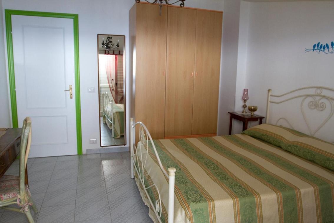 La Mansarda Apartment Marina di Gioiosa Ionica Luaran gambar